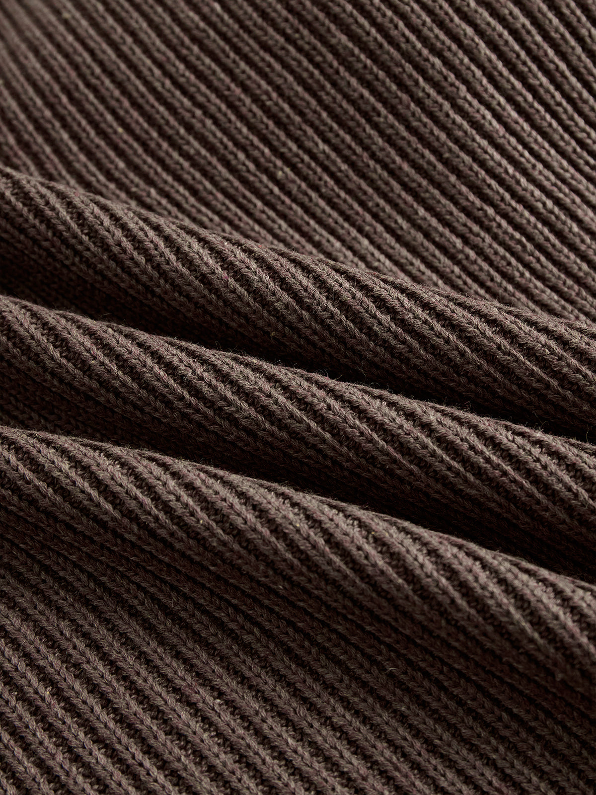 Lira | Knitted dress with flounces Soft, warm & romantic