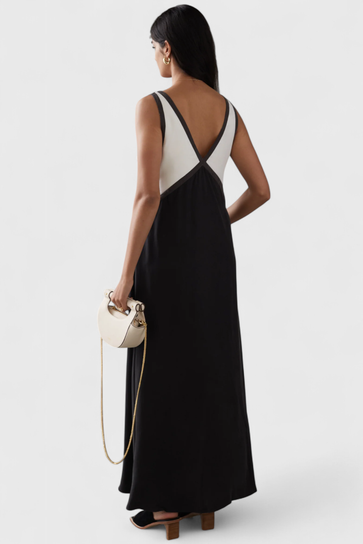 Diamond Boho Summer Dress with V Neckline