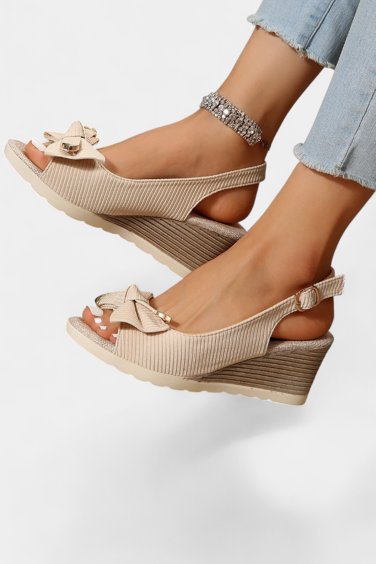 Beatriz Platform sandals with bow and adjustable strap