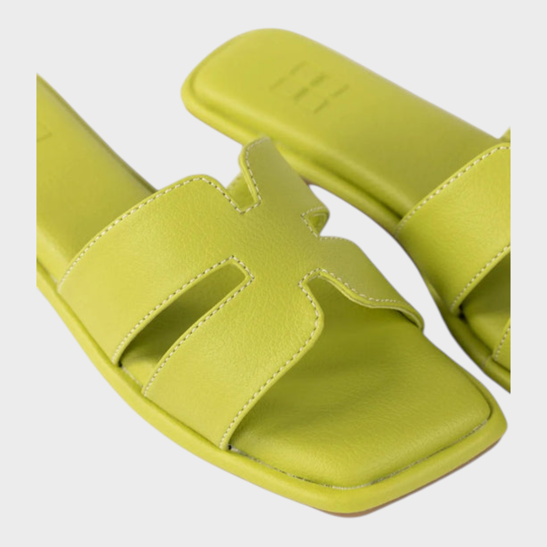 Jenivive | Mint Clogs IFS-SLP25-017