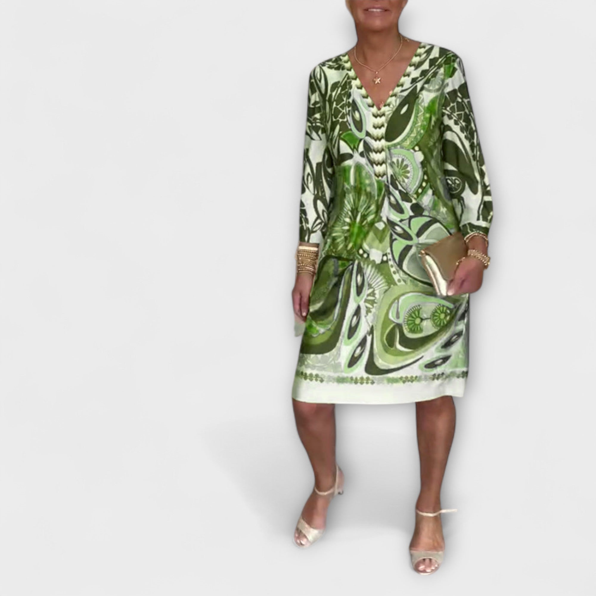 Loose Dress with V Neckline (Retro Design)