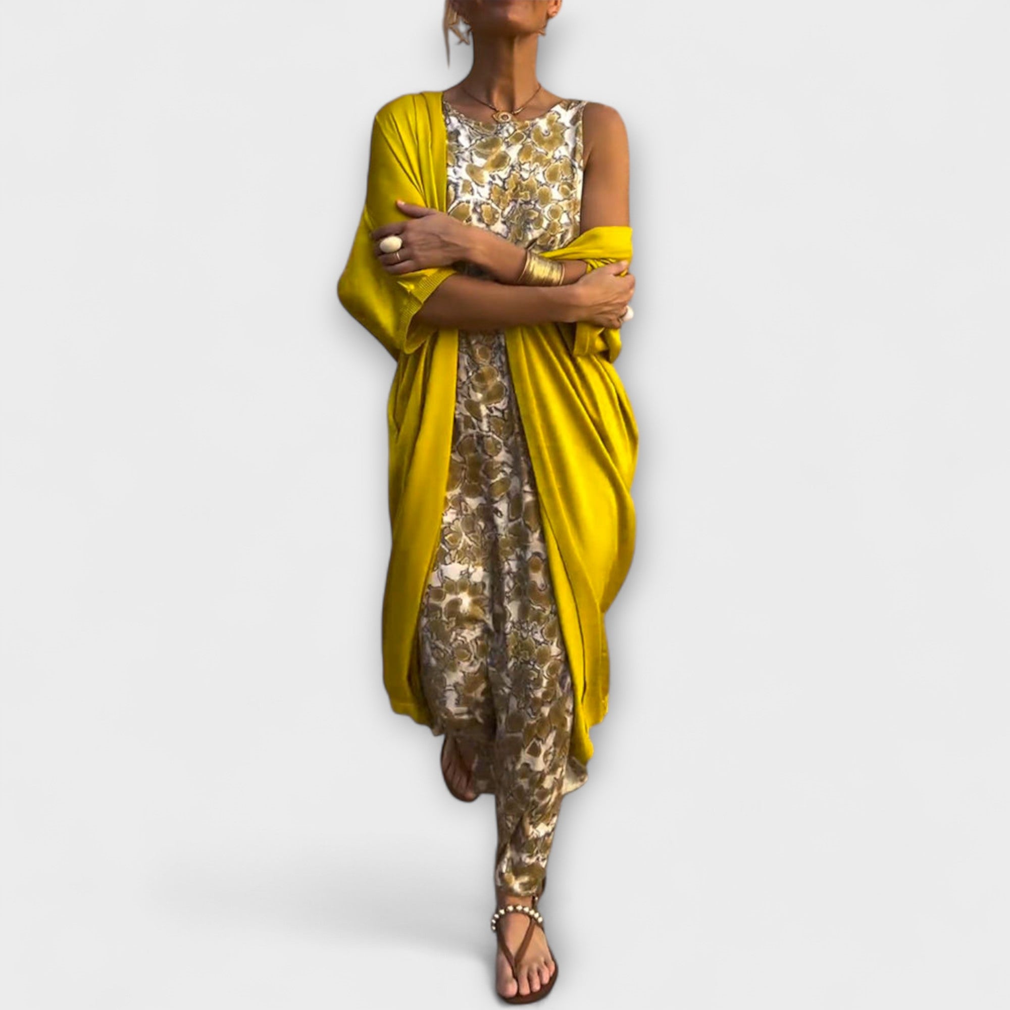 Viviana - An elegant two-piece set