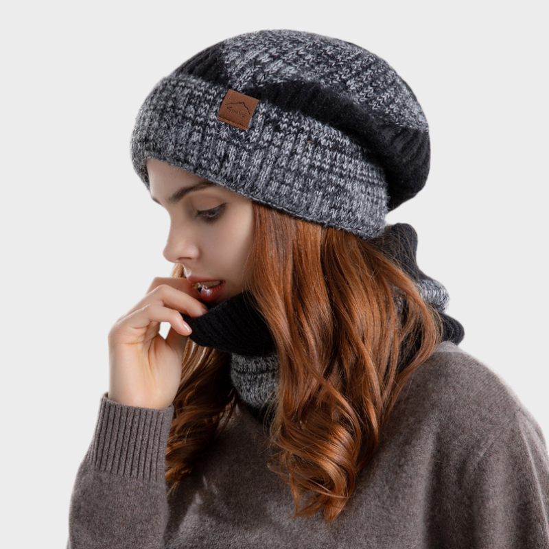 Magda | Knitted Hat and Scarf for Women