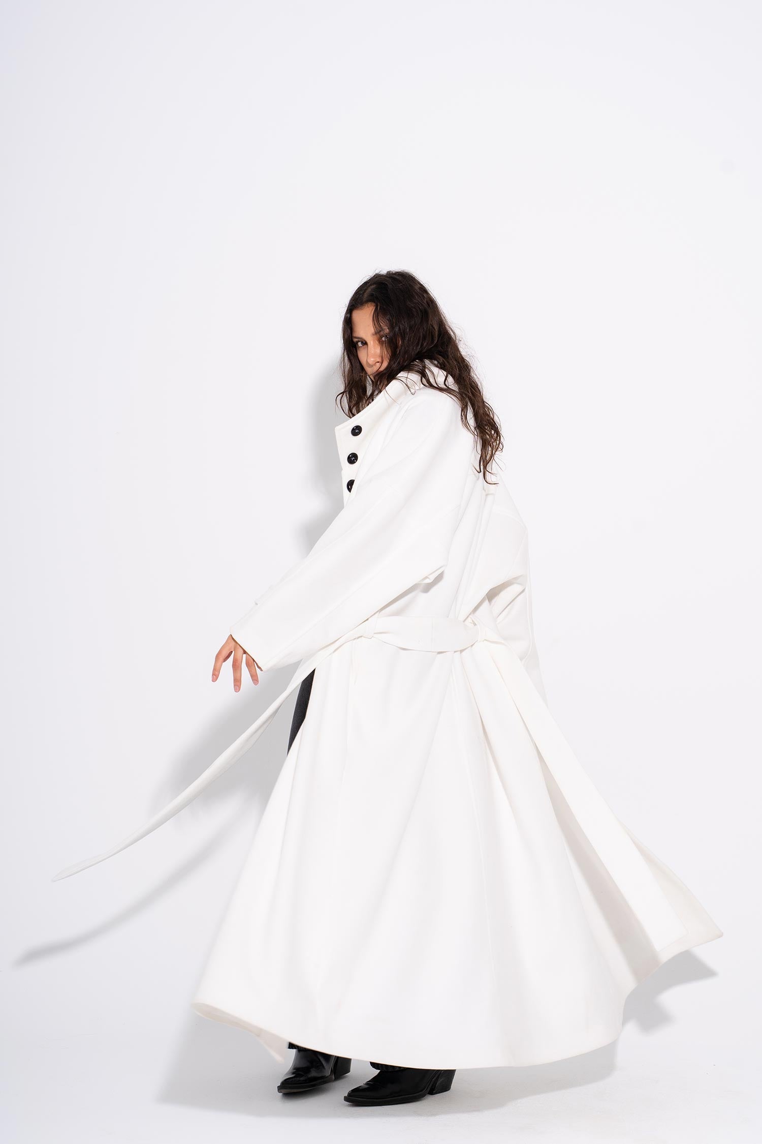 Kathy - Buttoned Wool Coat - White