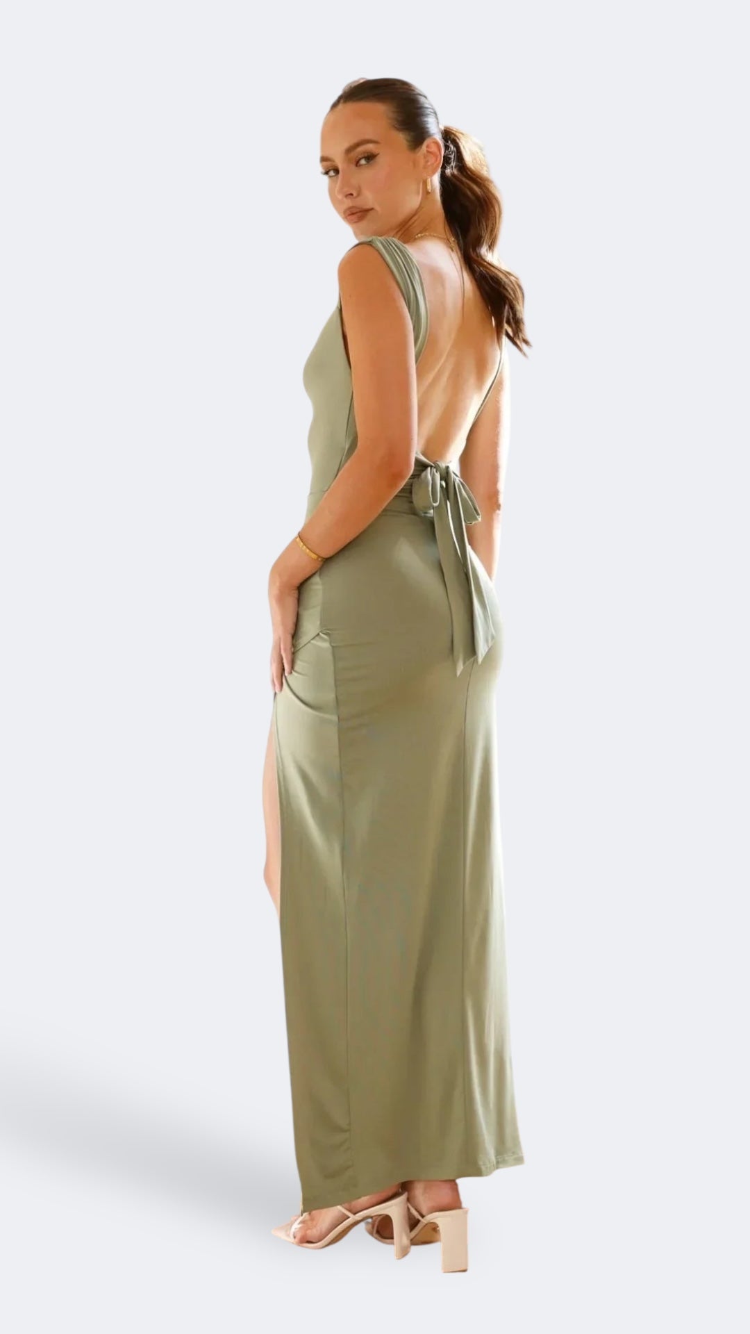 Reniva - Sculpted Maxi Dress