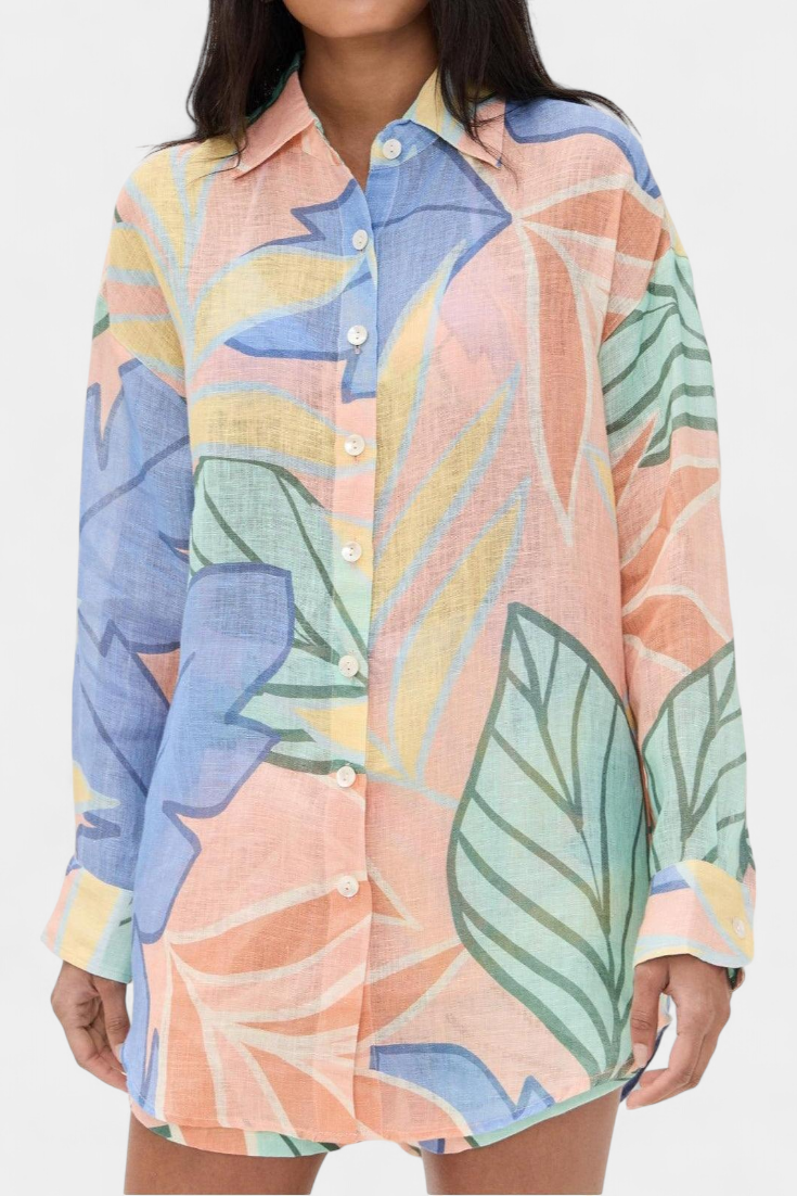 Lumina Tropical Set with Loose Shirt and High-Waisted Shorts