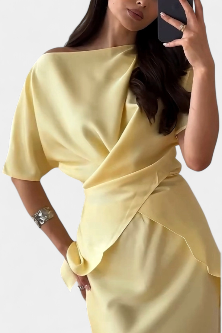 Veleda Set with Top with Crossed Straps and Airy Skirt