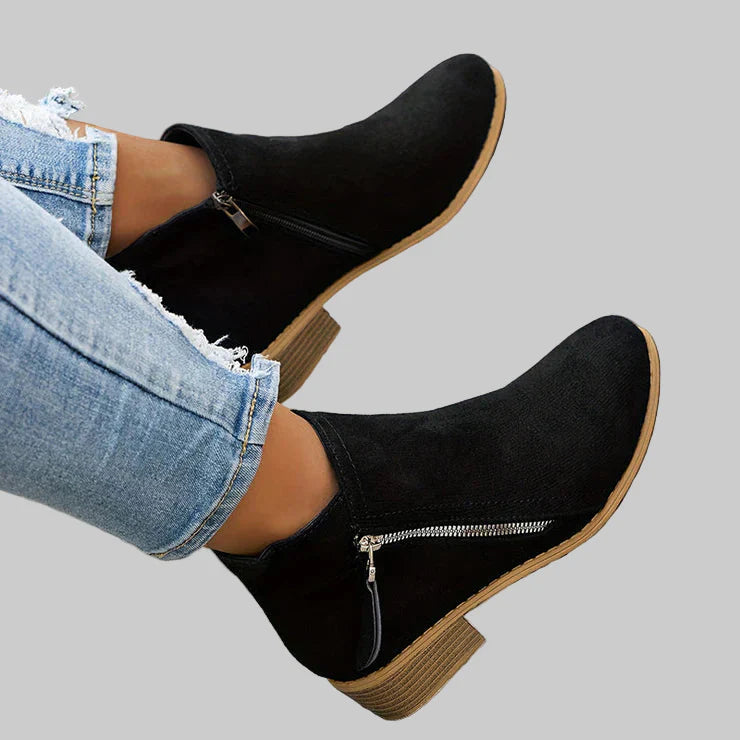 Tessura™ | Fashionable Women's Orthopedic Boots