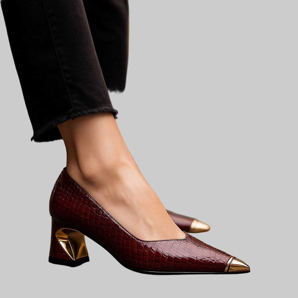 Amanda heels with gold tip