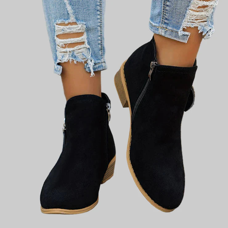 Tessura™ | Fashionable Women's Orthopedic Boots