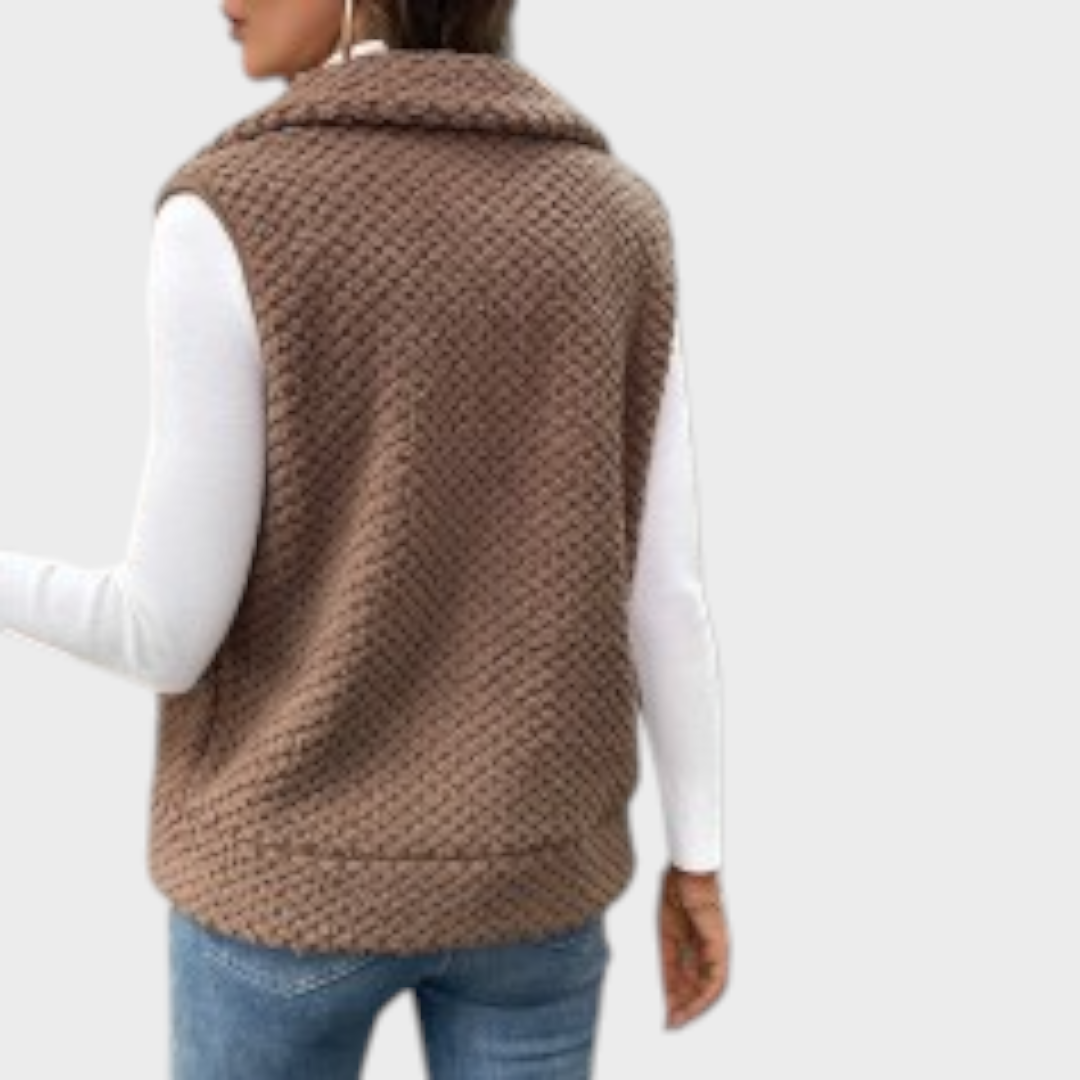 Klarisse | Sleeveless jacket with curved collar and kangaroo pocket in dark brown