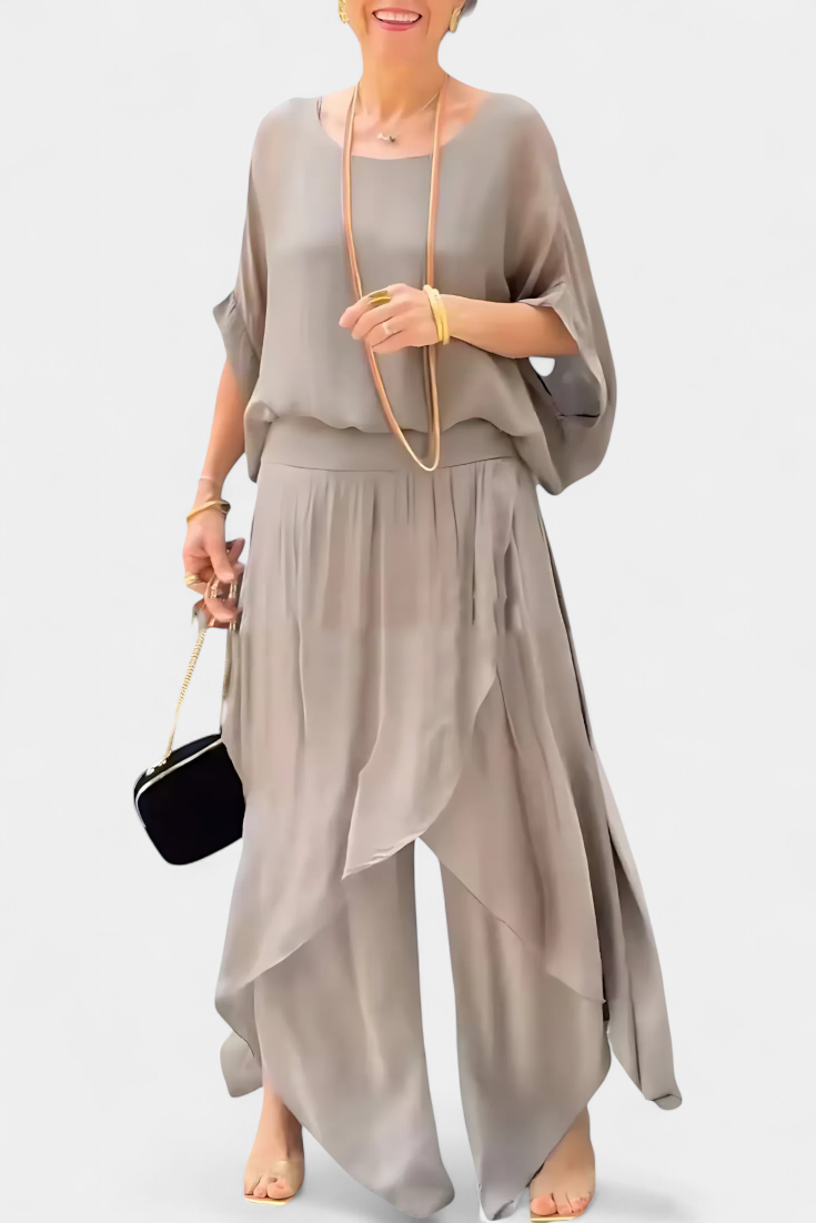 Maravilla Flowy Two-Piece Set with Loose Top and Asymmetrical Skirt