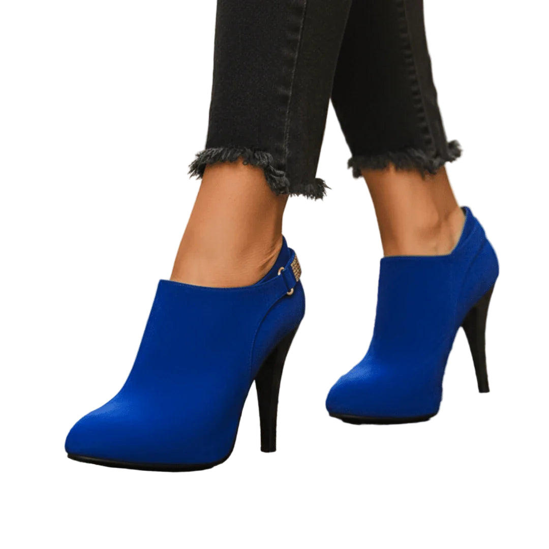 Aurora Bell velvet boots