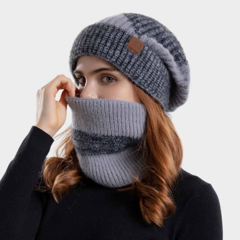 Magda | Knitted Hat and Scarf for Women