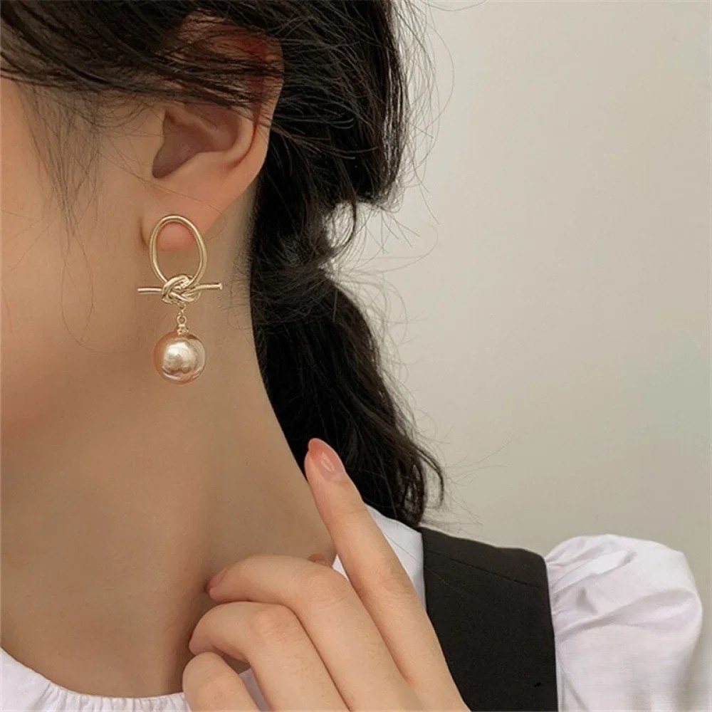 Gold Hoop Earrings with Pearl