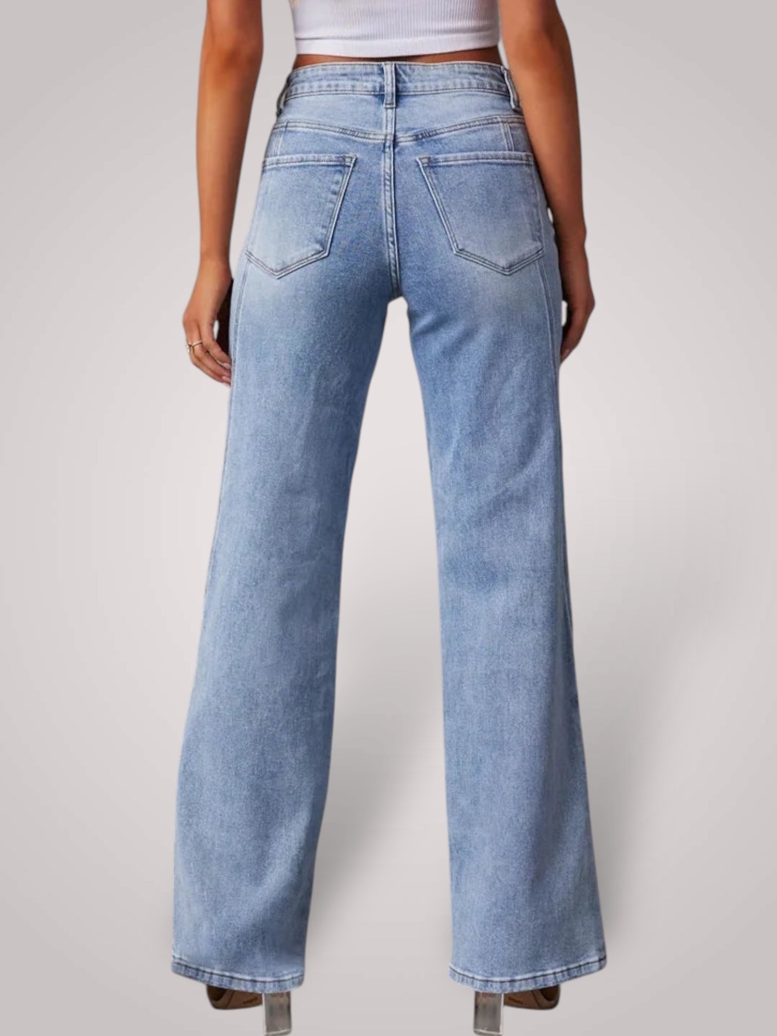 Lova | Mid-Rise Wide Leg Jeans