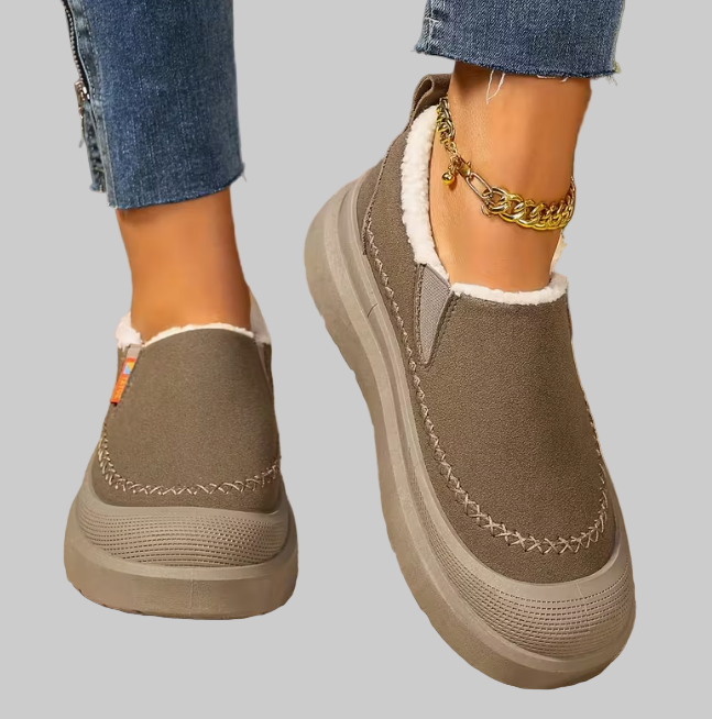 Novarilli™ orthopedic slip-on shoes – all-day comfort, arch support & wide fit