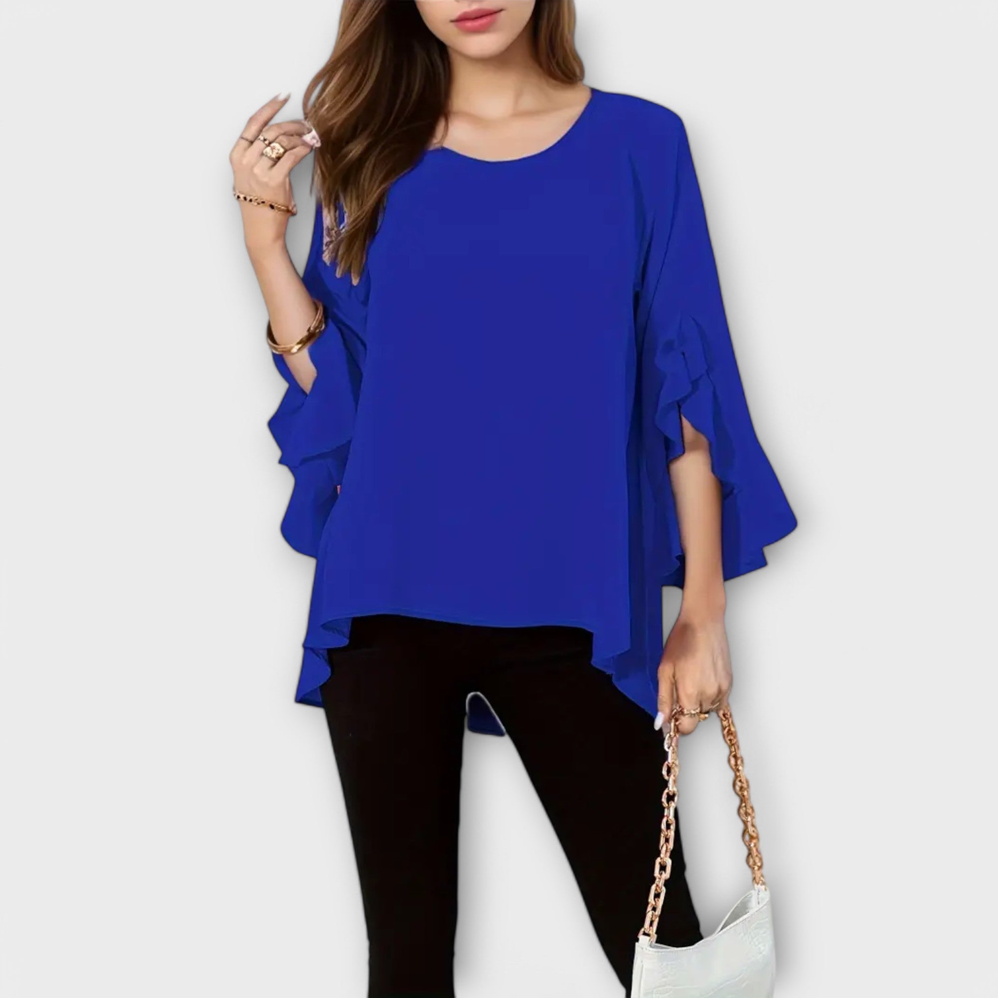 Aria - The perfect spring blouse with a round neckline