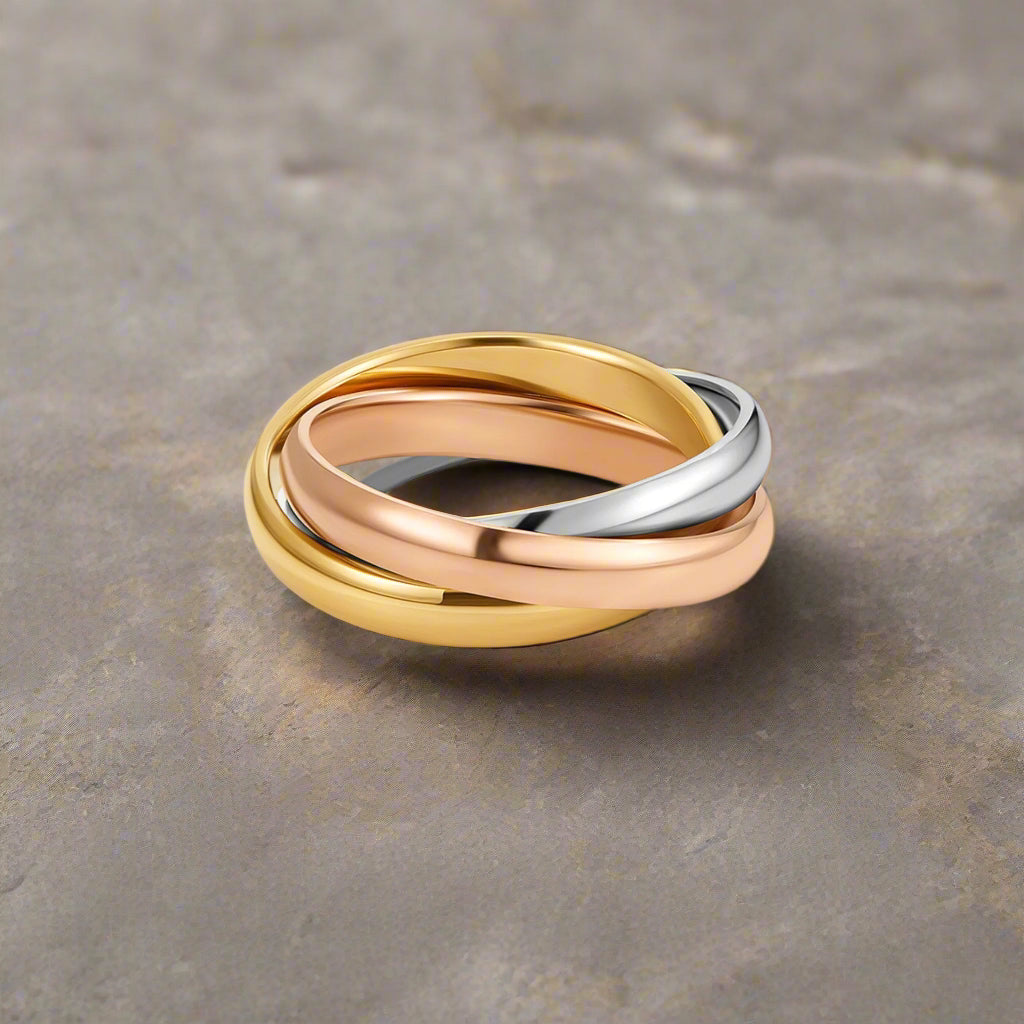 Tricolor Loop Ring