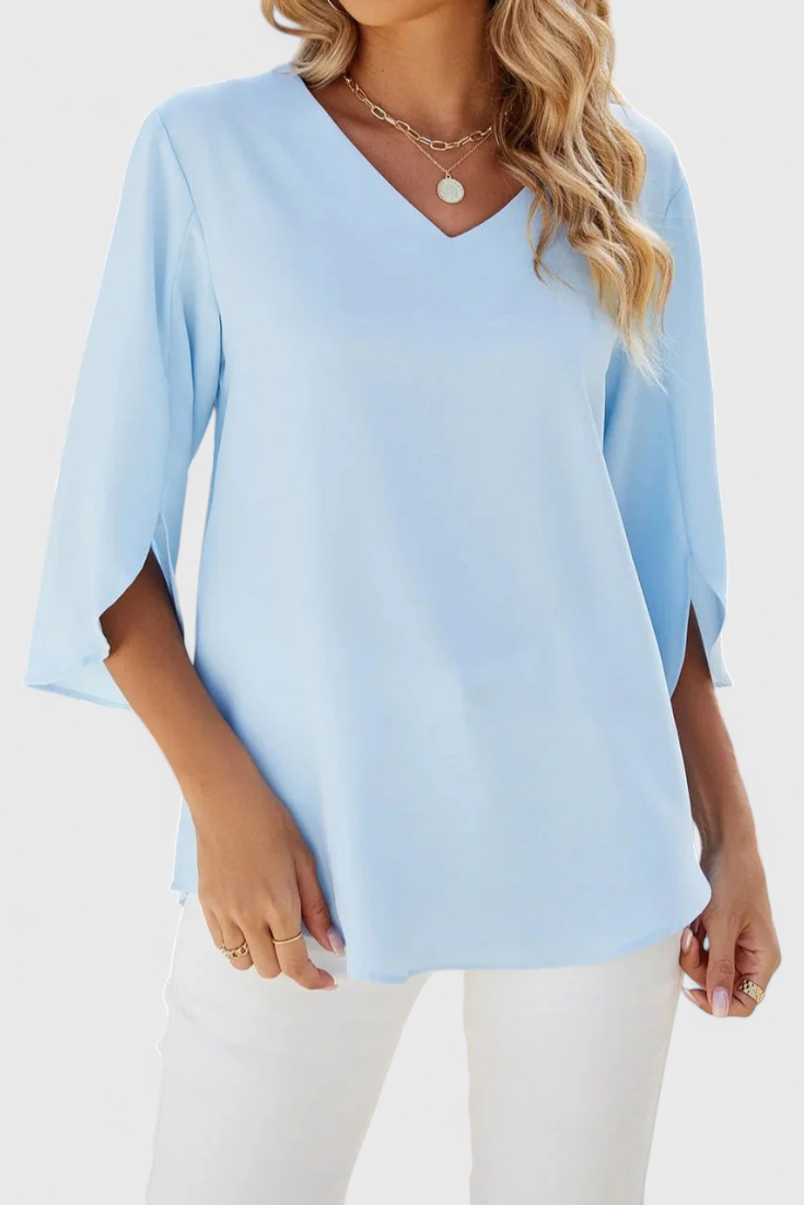 Tabitha Casual Blouse with a Comfortable Fit and Elegant Style