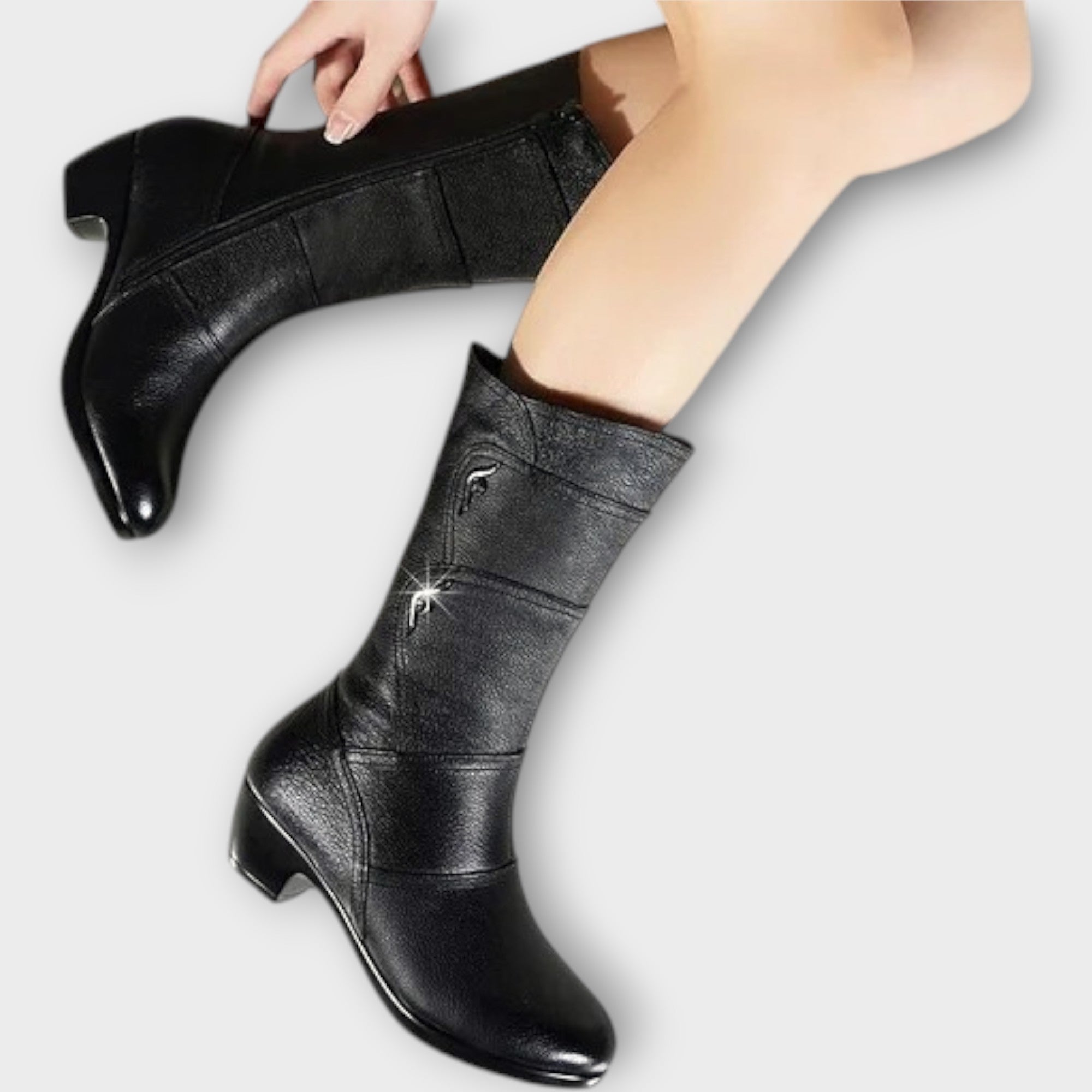 Boots with an Elegant Design and Comfortable Fit