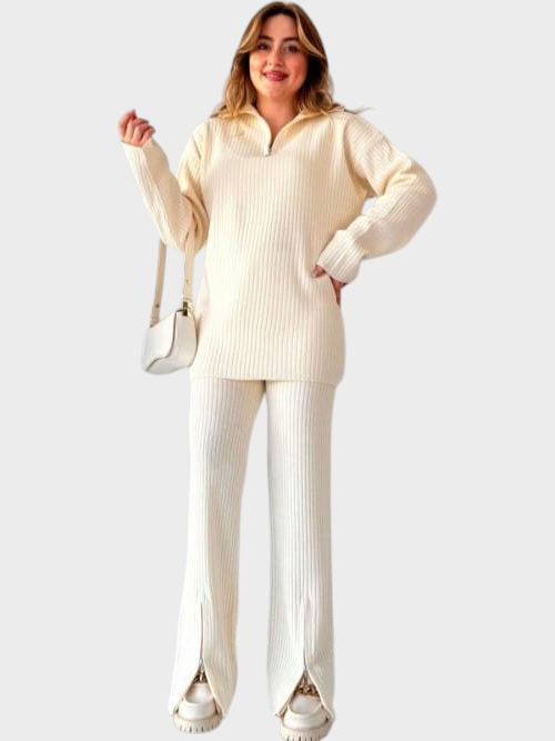 Majbritt | Winter Clothing Set with High Neck and Zipper